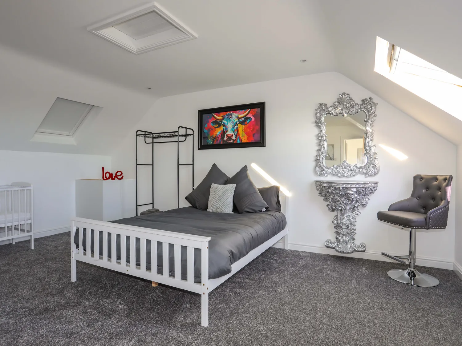 Spacious bedroom at Tyn Fridd holiday cottage